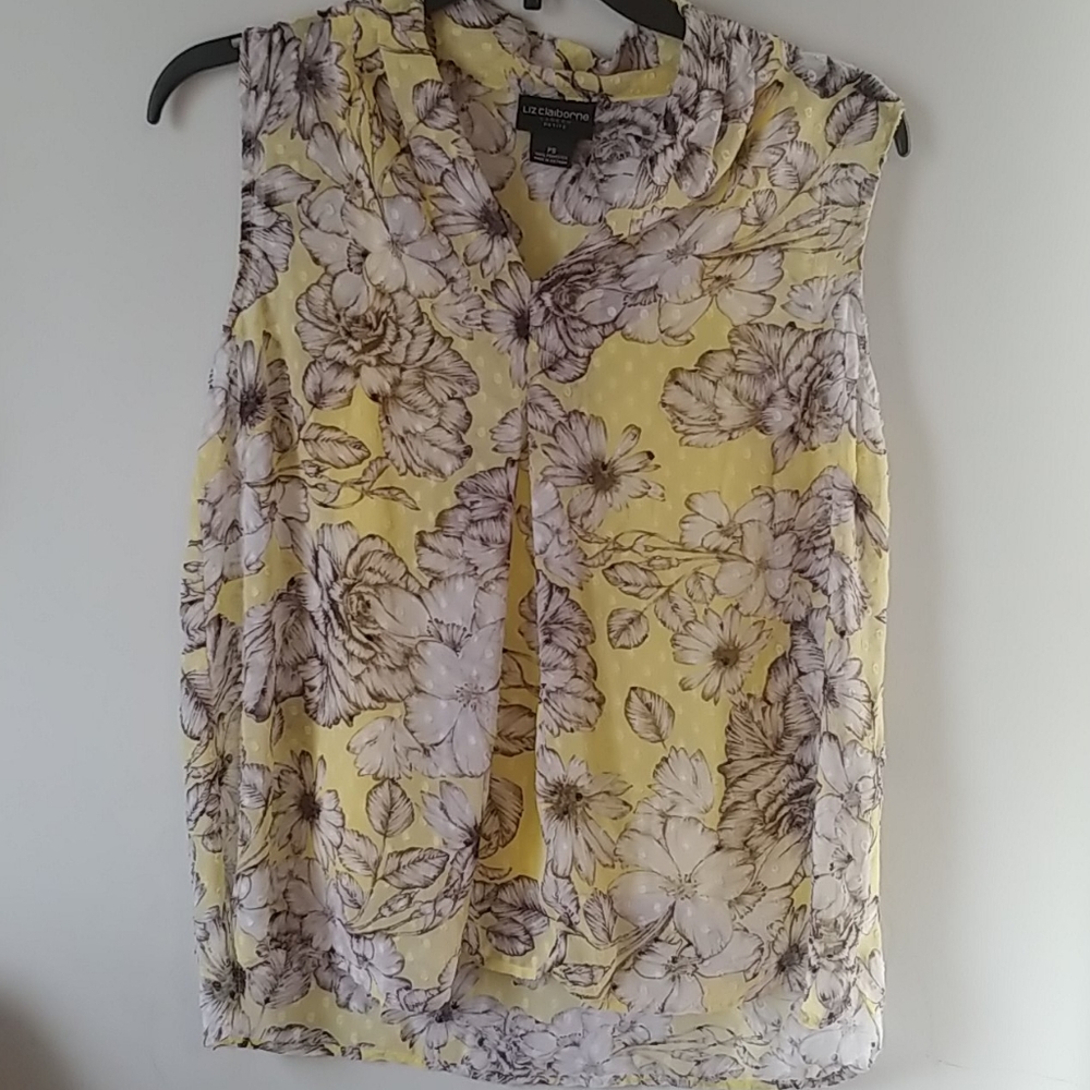 NWOT liz claiborne top